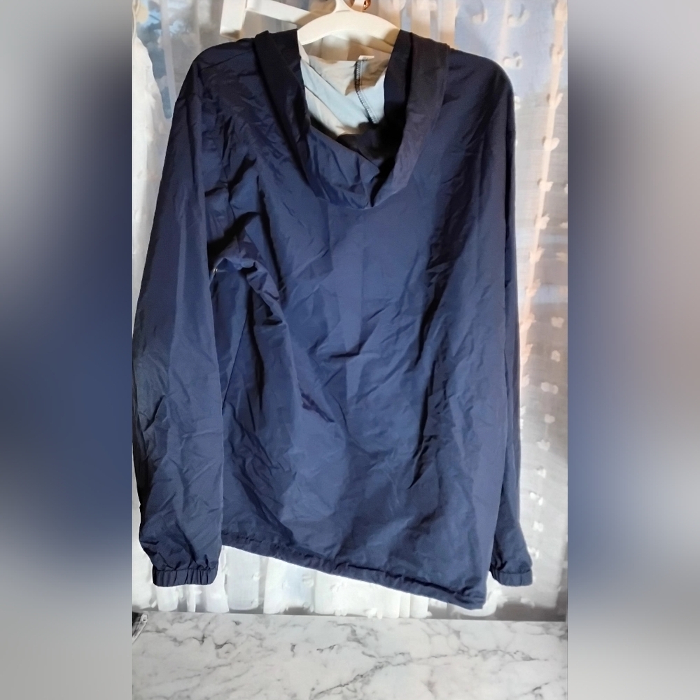 Vintage. Navy‎ Hooded Windbreaker - Picture 5 of 7